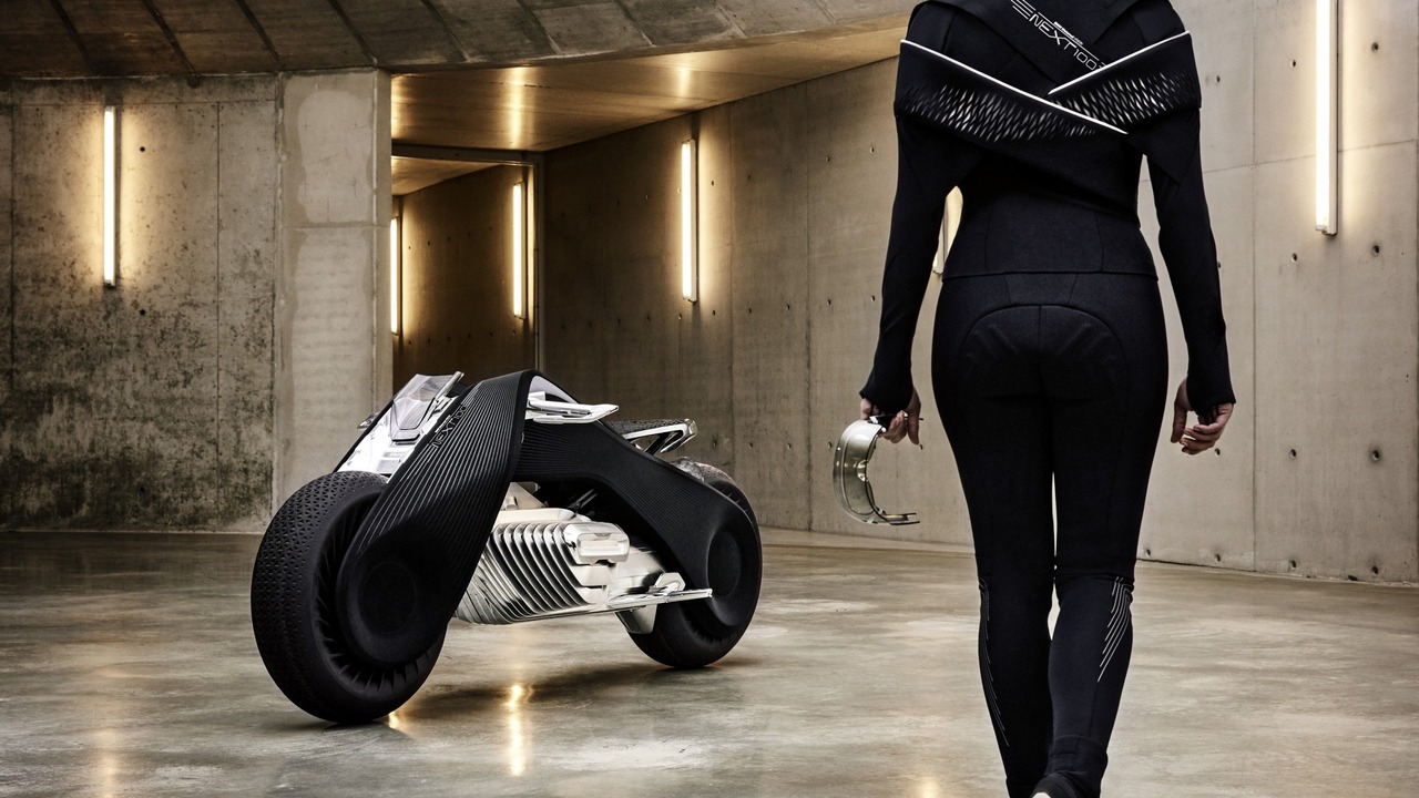 BMW представила новый концепт мотоцикла будущего