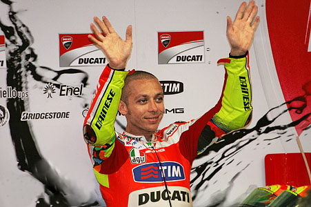 Росси планирует продолжить сотрудничество с Ducati
