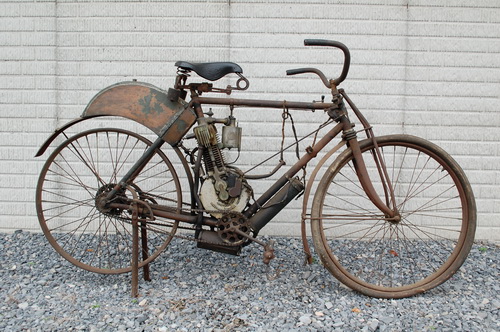 На продажу выставят самый старый мотоцикл