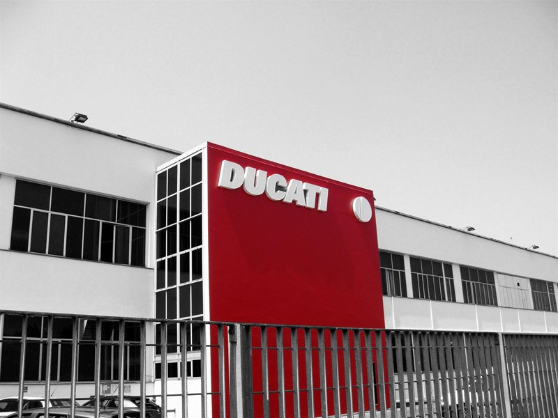 Завод Ducati был приостановлен