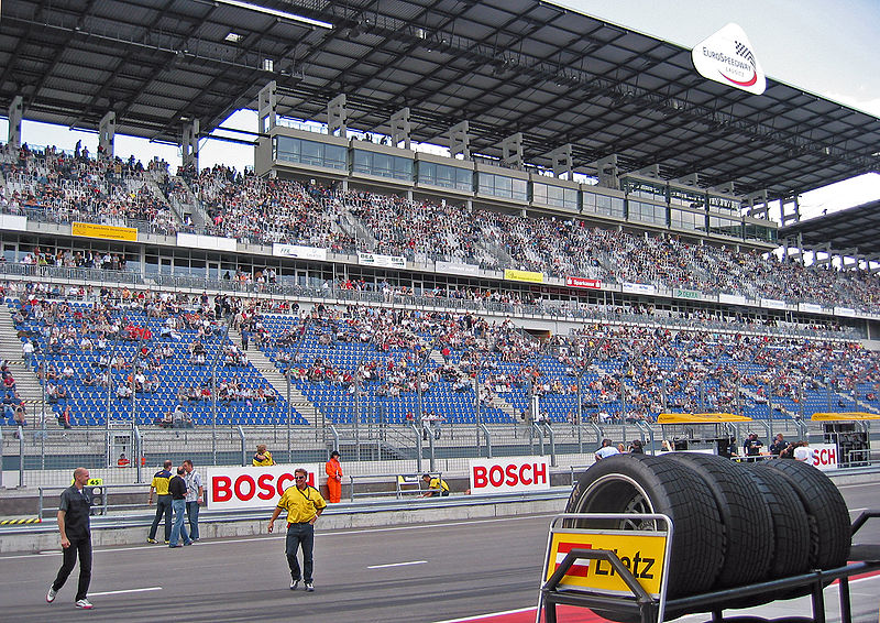 В 2013 году Гран-При германии примет Eurospeedway Lausitzring.