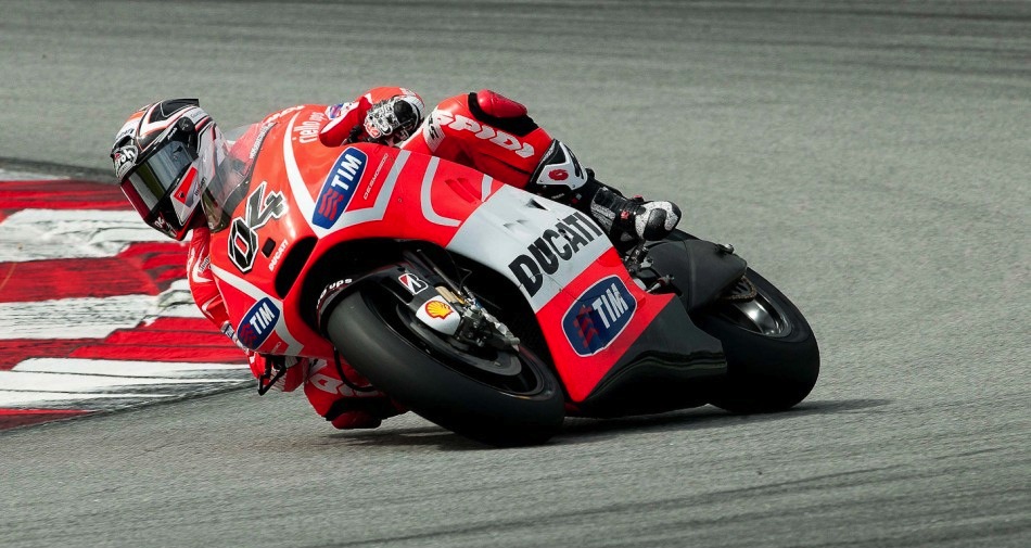 Андреа Довициозо отмечает положительные тенденции в развитии Ducati