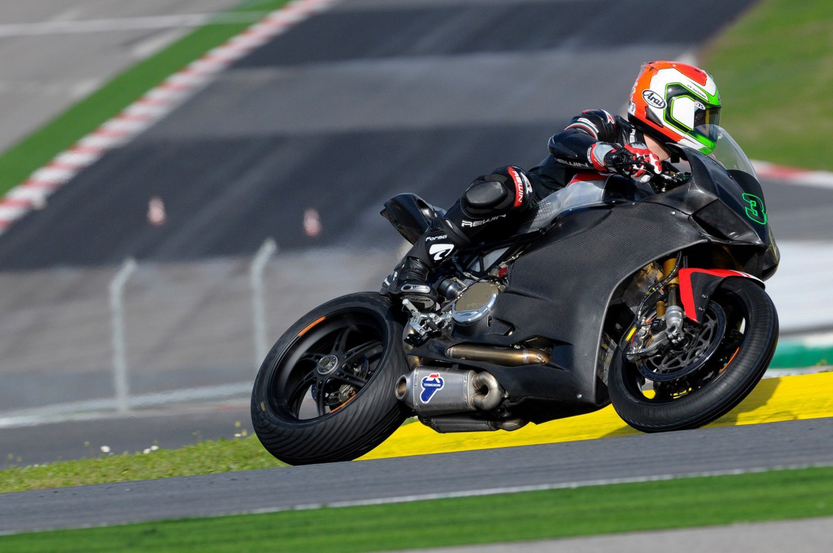 Пилоты Ducati Superbike Team хорошо поработали в Портимао