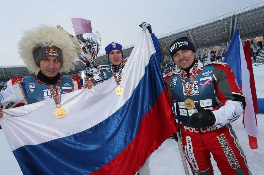 В чемпионате FIM по спидвею на льду вновь победу одержали россияне