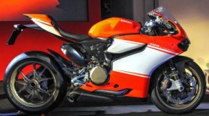 Стартует производство Ducati 1199 Superleggera