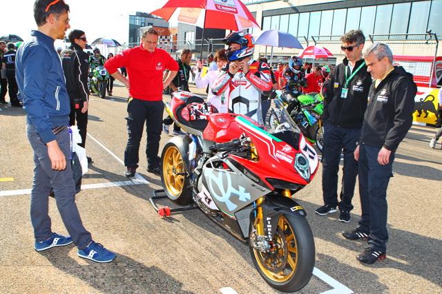 Совместный коллектив MV Agusta RS - Yakhnich Motorsport может распасться уже в середине сезона