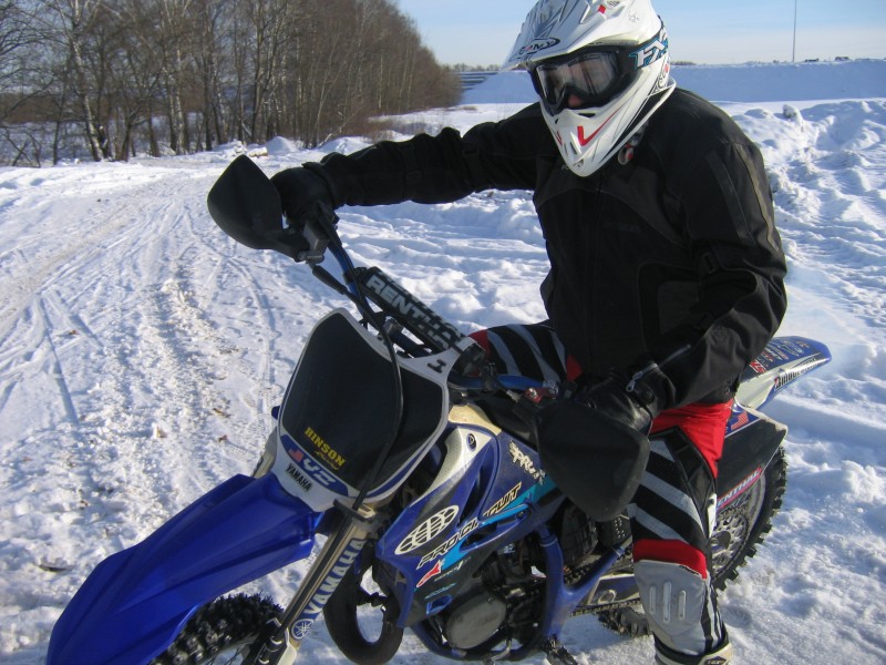 Можно ли ездить на мотоцикле в зимнее время