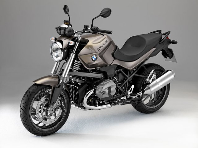 BMW Motorrad собирается представит обновленную версию мотоцикла R1200R. 