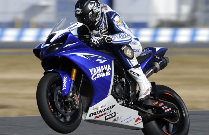 Yamaha снова будет соревноваться в гонках серии World Superbike