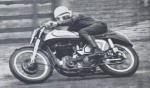 Информация по эксплуатации, максимальная скорость, расход топлива, фото и видео мотоциклов FEATHERBED (1950)